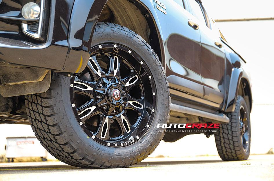 TOYOTA HILUX N80 4WD MACE GLOSS BLACK MILLED ACCENTS
